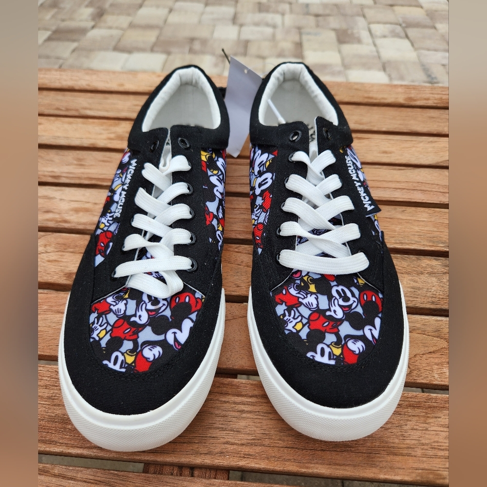 Mens Mickey Canvas Laceup Shoes
